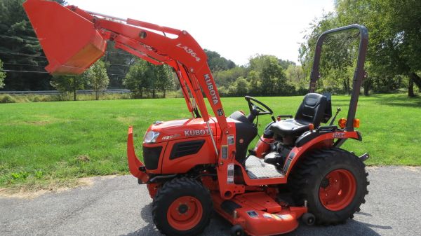 KUBOTA B2920 CZĘŚCI DO SILNIKA